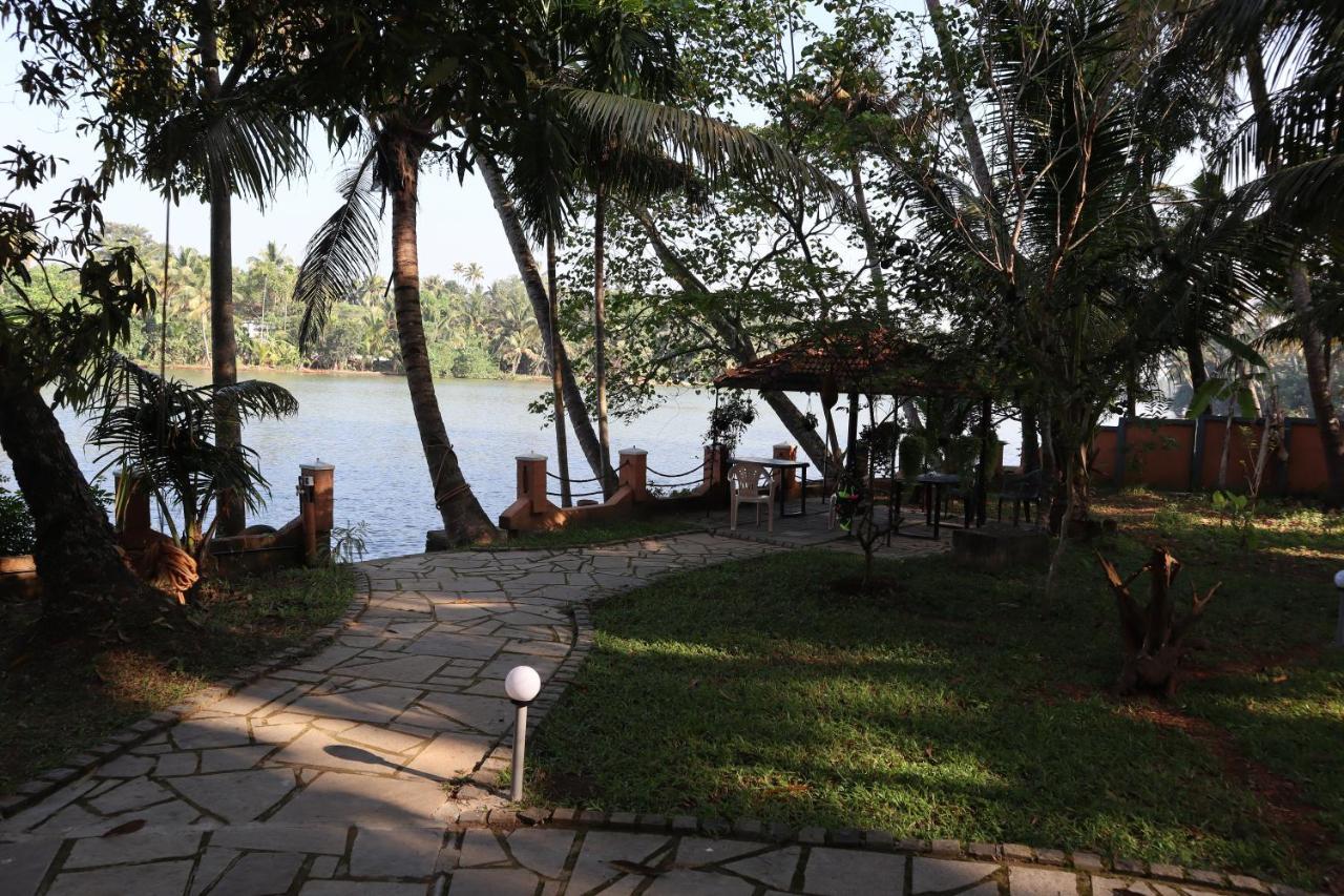 Greenchromide Homestays Mundrothuruth Esterno foto